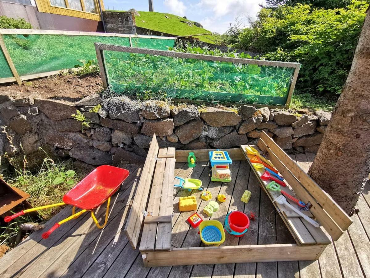 A Green Pearl In The Heart Of Tórshavn Buitenkant foto